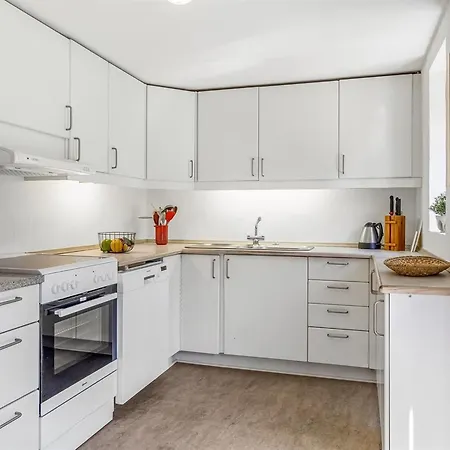 Ibbe - 3-5km From The Sea By Interhome