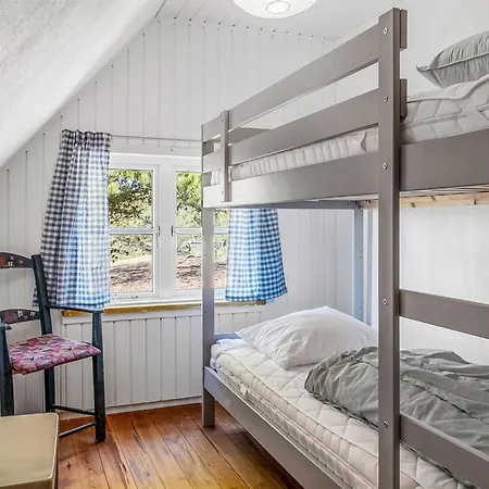 펜션 Ibbe - 3-5km From The Sea By Interhome